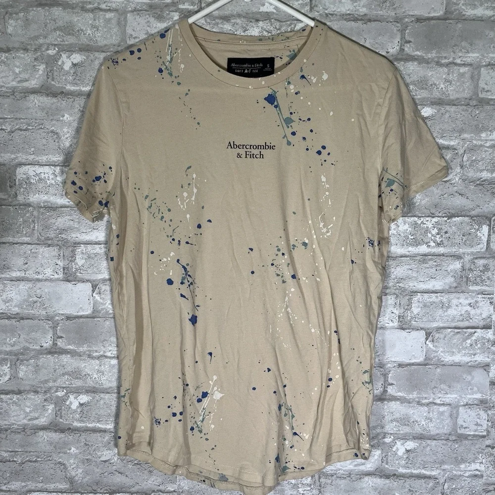 Abercrombie & Fitch tan t-shirt Paint Splatter Size Small Soft Tee